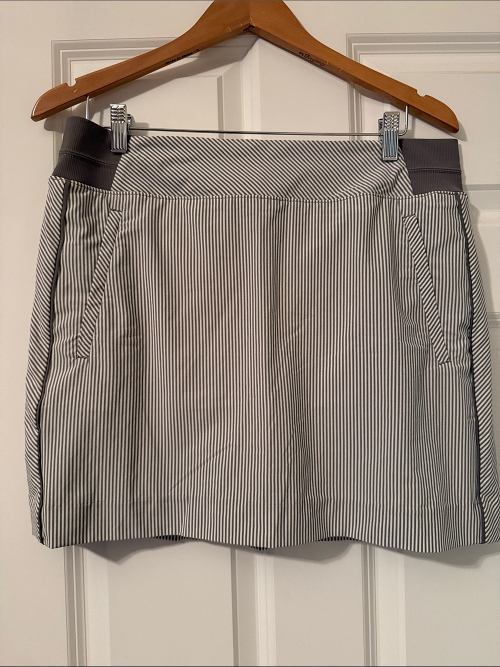 Athleta Grey and White Pinstripe Skort